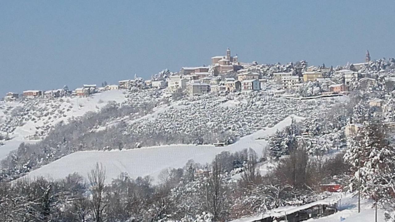 B & B Il Sicomoro Montecarotto Екстериор снимка